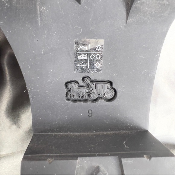 Coach Women's Leah Black Leather Chunky Lug Sole Loafers EUC Size 9 US /39 EU - Picture 9 of 16